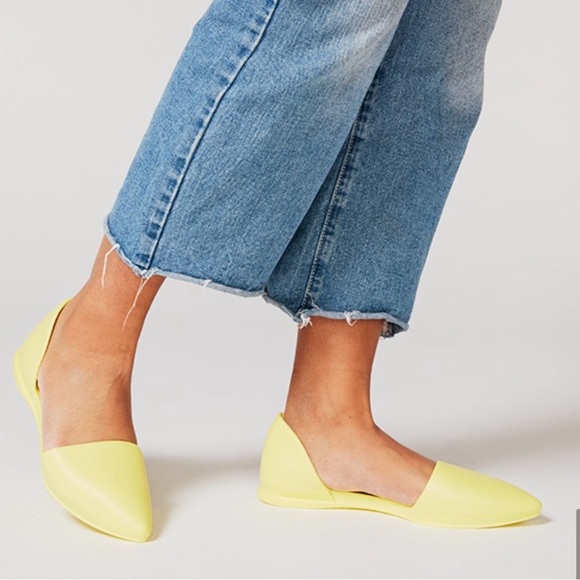 |Native| Flats ~ BRAND NEW - Picture 6 of 7